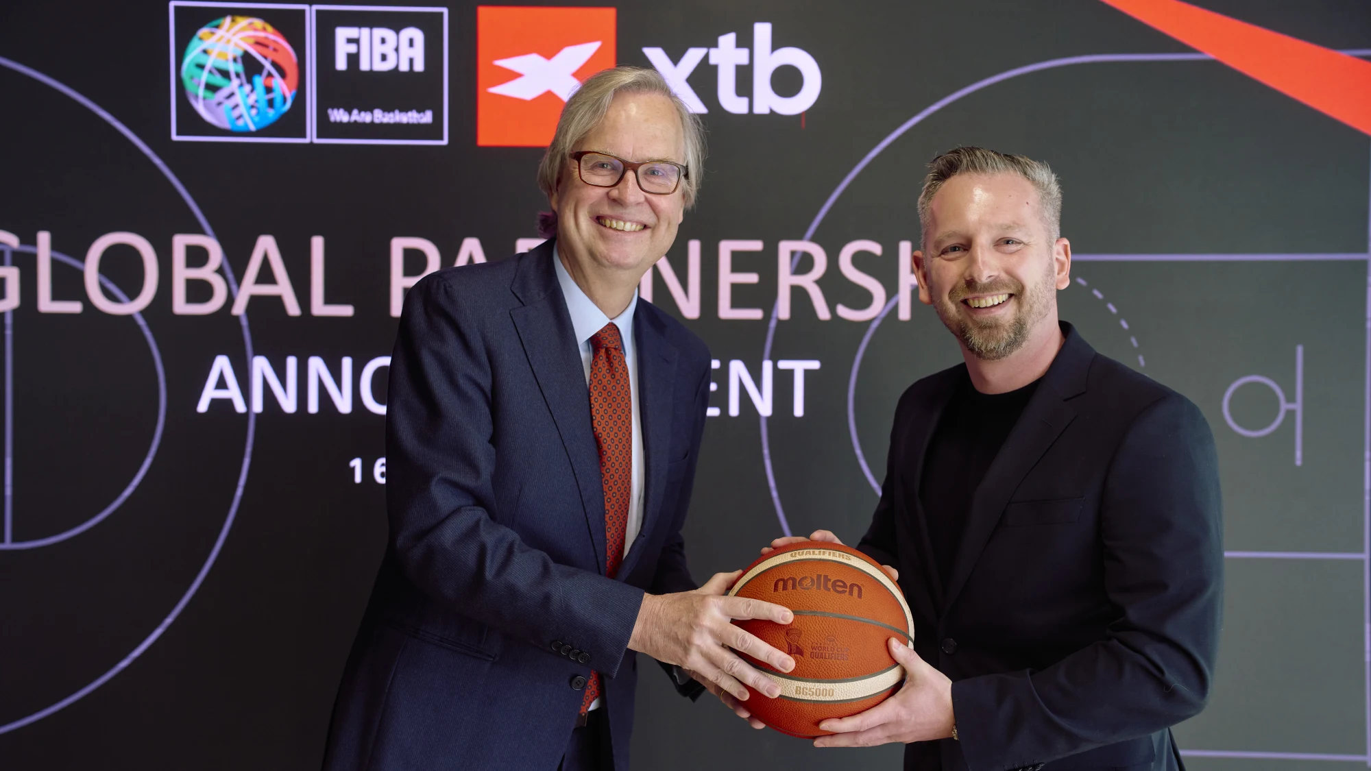 XTB x FIBA