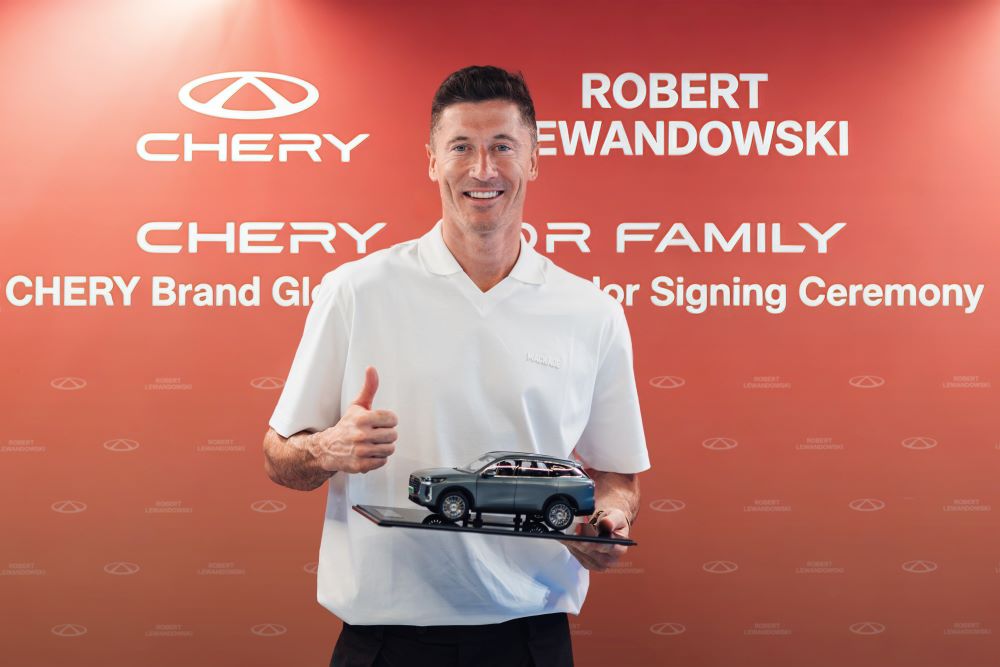 Lewandowski x Chery