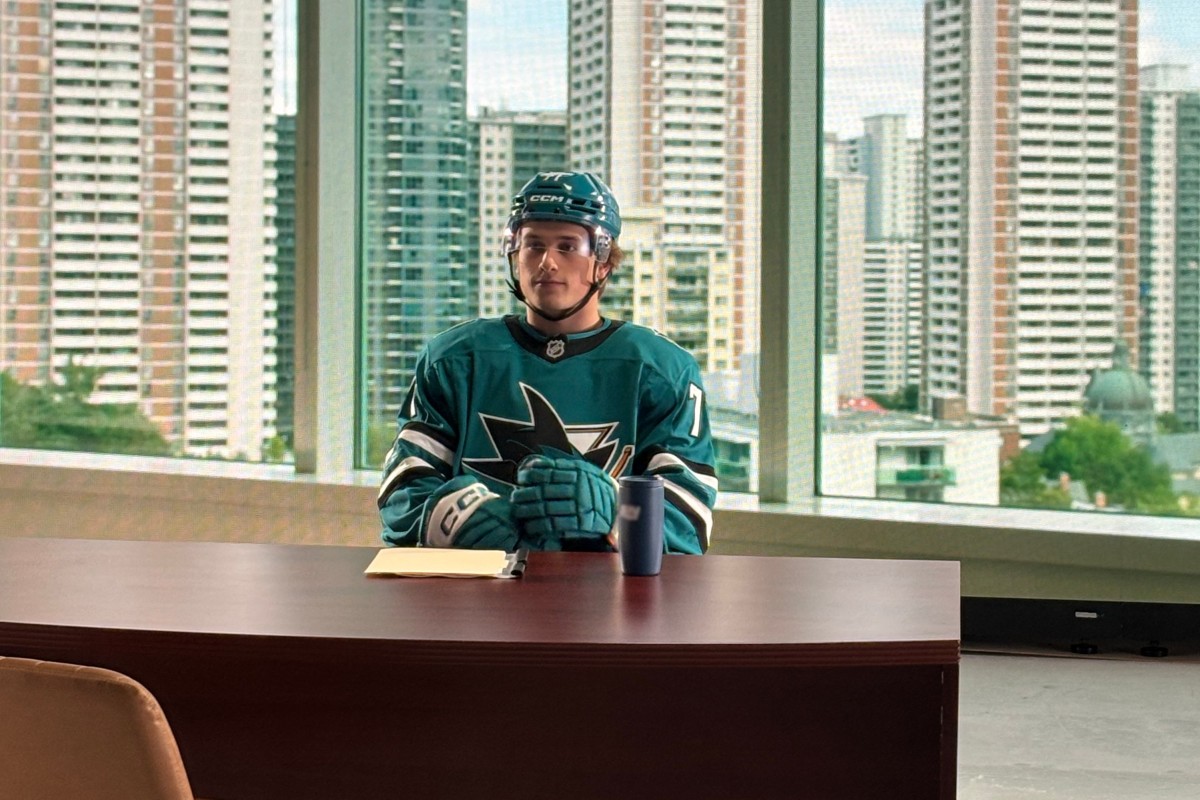 Macklin Celebrini w San Jose Sharks